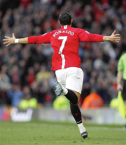 他在场上的 他在场上的